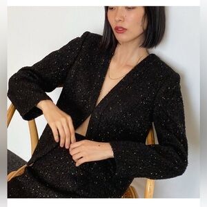 Aritzia Babaton Tweed Jacket Tretter Black Cropped Gold Size 4 NEW Wool Blend